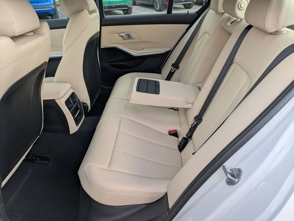 New 2026 White BMW 330i image 21