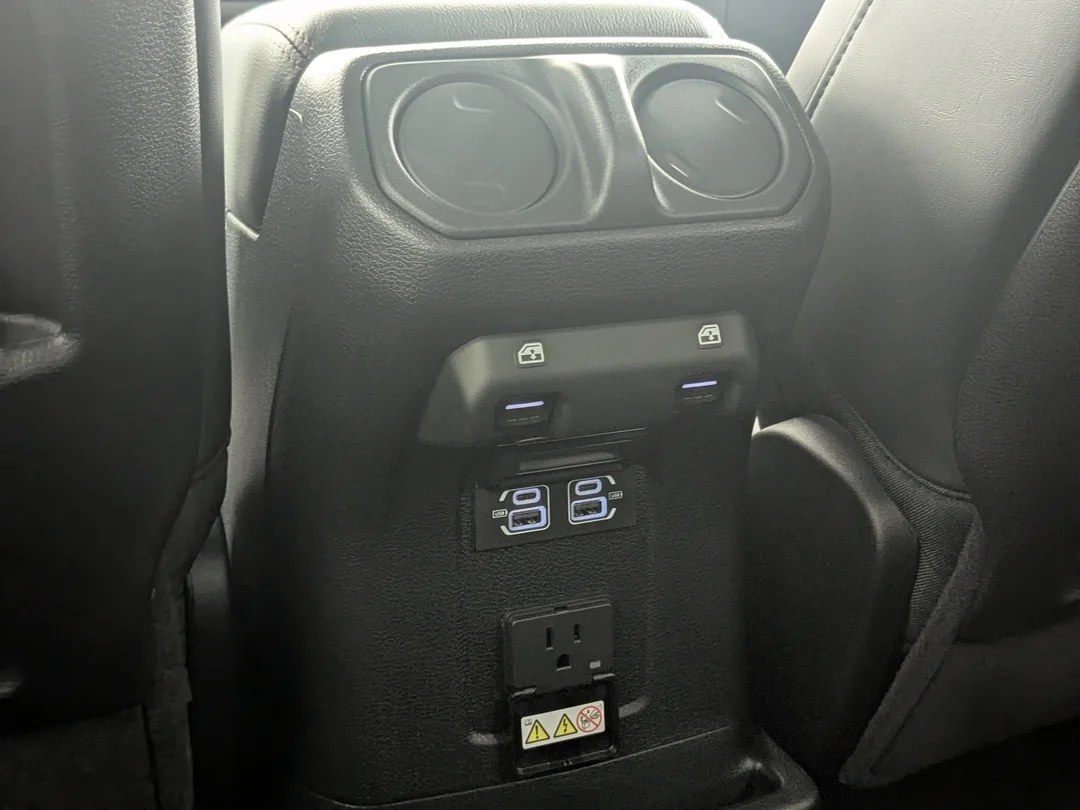 New 2026 Dark blue Jeep Rubicon - - 4x4 - 8-Spd Auto - Nappa Leather Seats - Black Freedom Top - Convenience Grp & More! image 25