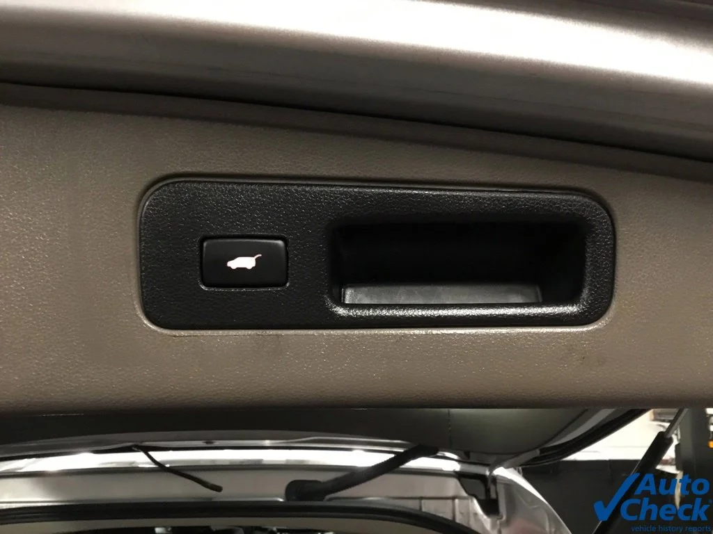 Used 2015 Silver Honda EX-L image 14