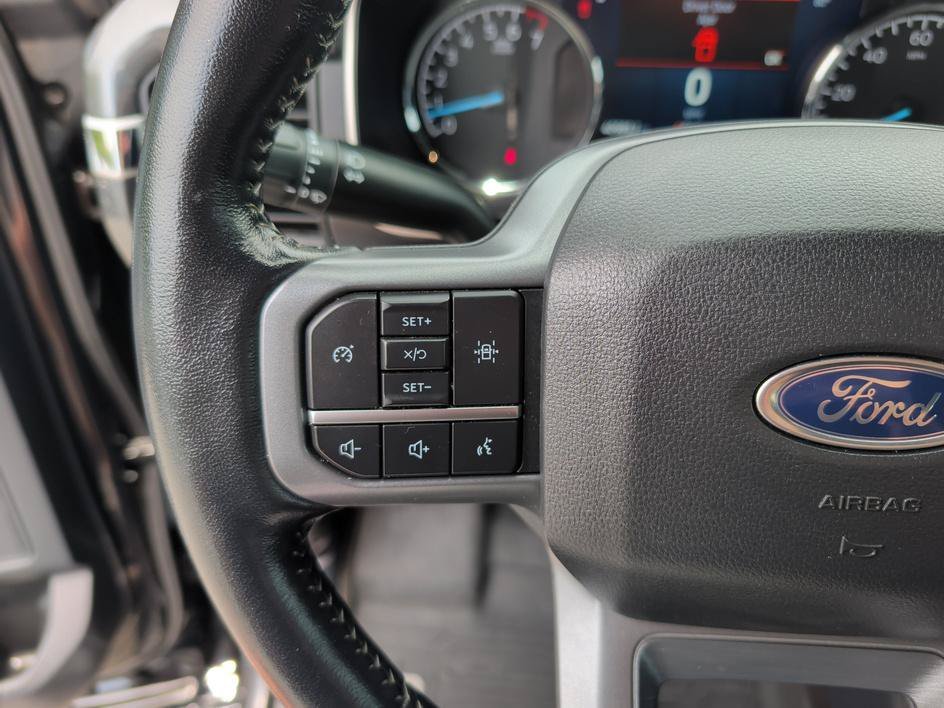 Used 2022 Black Metallic Ford XLT image 19