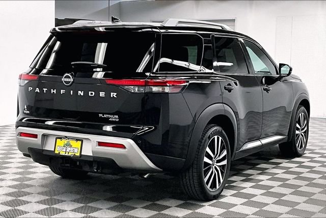 2025 Nissan Pathfinder Platinum - Photo 13