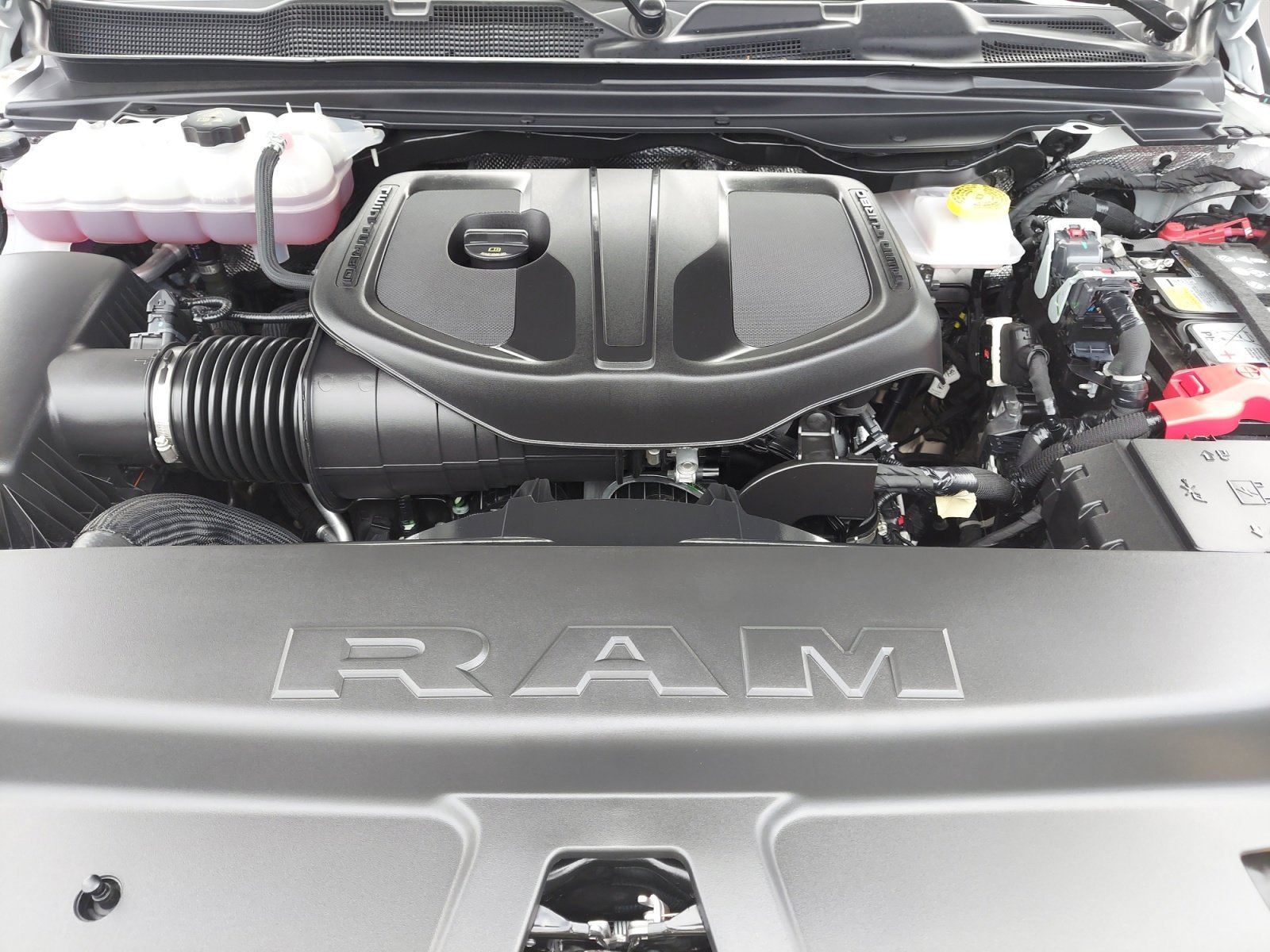 New 2026 Bright White Clearcoat RAM Lone Star image 30