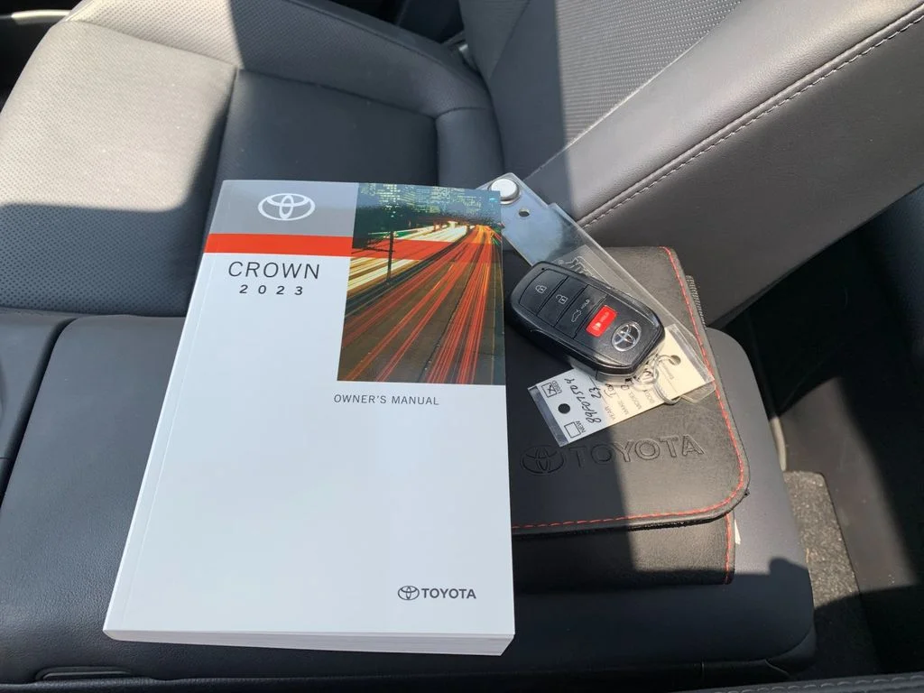 Used 2023 White Toyota Limited image 9
