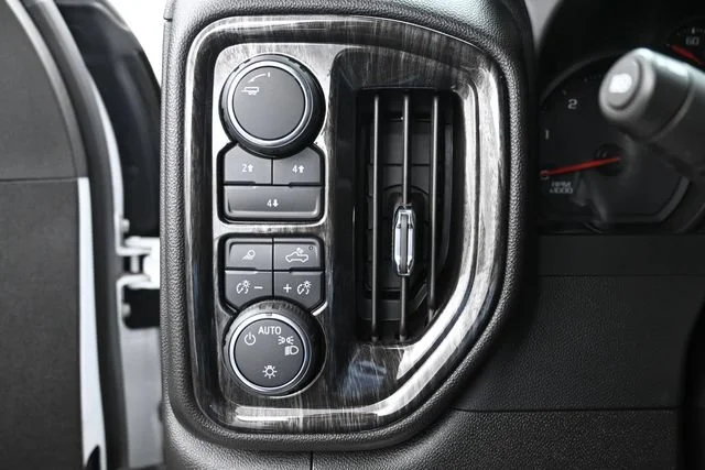 Used 2024 Summit White Chevrolet Custom image 13