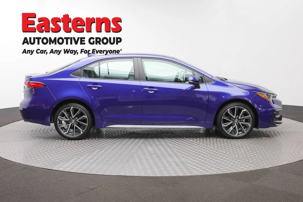 Used 2022 Blue Toyota SE image 4