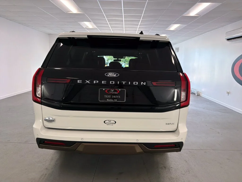 New 2027 Star White Metallic Tri-Coat Ford MAX King Ranch® image 7