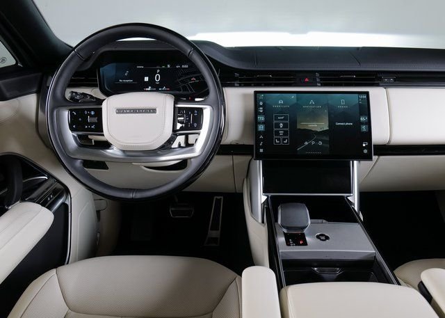 New 2026 Carpathian Grey Land Rover SE image 13
