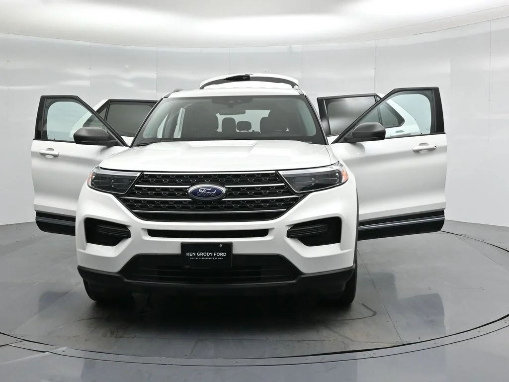 Certified Used 2024 White Ford XLT image 31