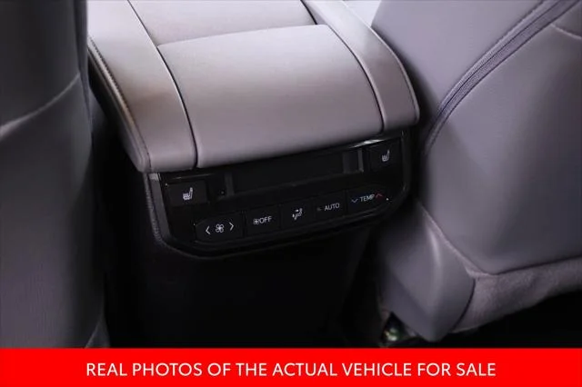 Certified Used 2026 PLATINUM WHITE PEARL MC. Toyota  image 14