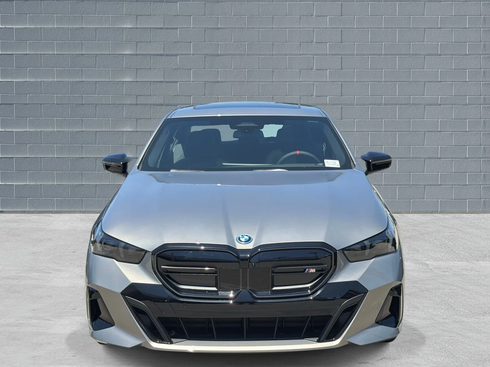 New 2026 Oxide Grey Metallic BMW M60 image 2