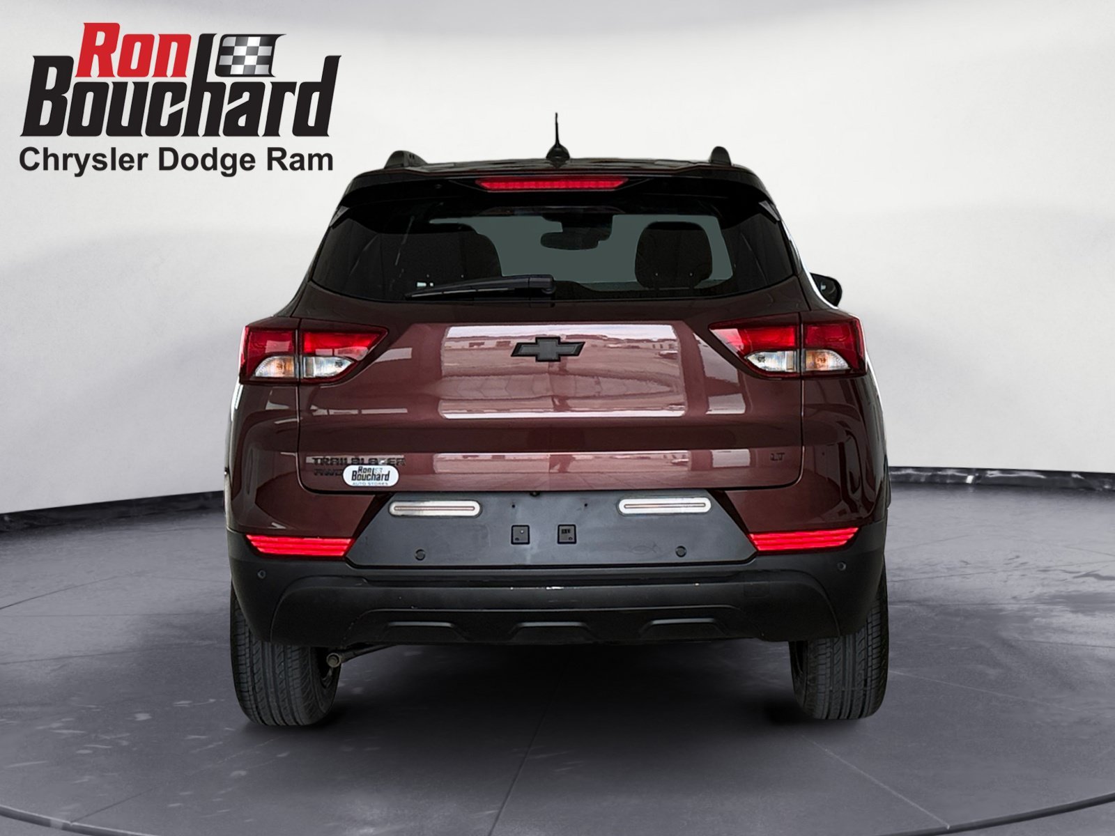 Used 2023 Mahogany Red Metallic Chevrolet LT image 3