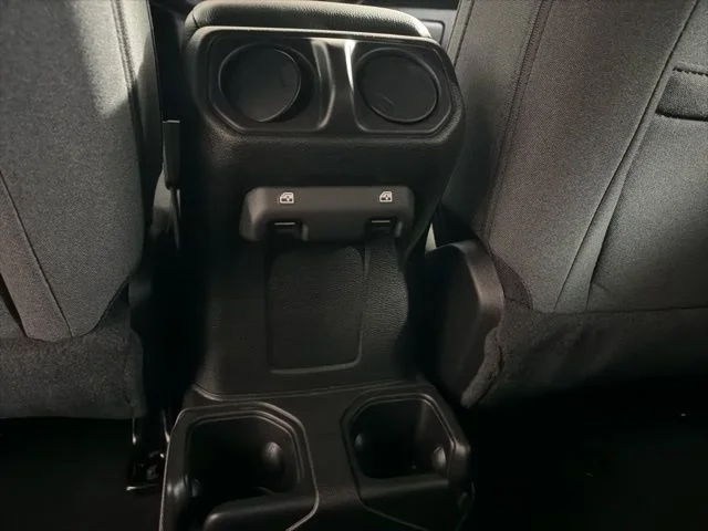 2026 Jeep Wrangler 4-Door Willys - Photo 14