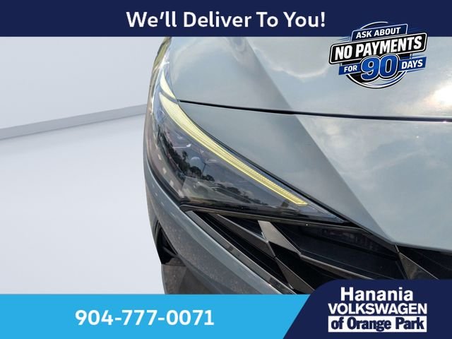 Used 2021 Gray Hyundai Limited image 9