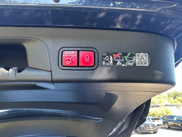 Used 2026 Twilight Blue Metallic Mercedes-Benz GLS 450 image 46