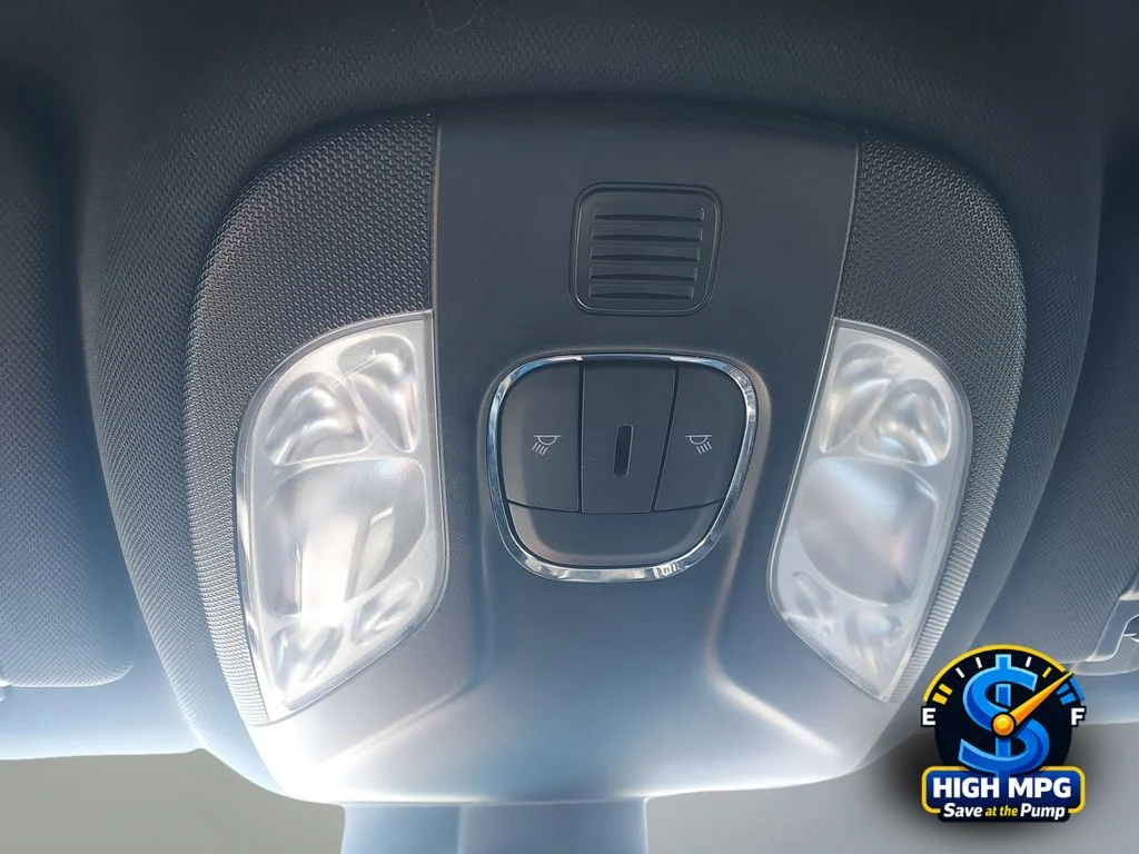 Used 2025 White Jeep Limited image 13