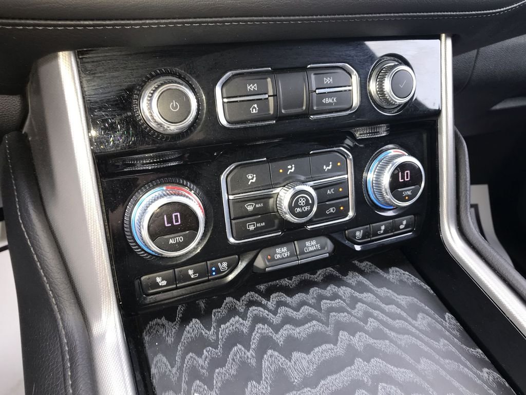 Used 2023 Blue GMC Denali image 18