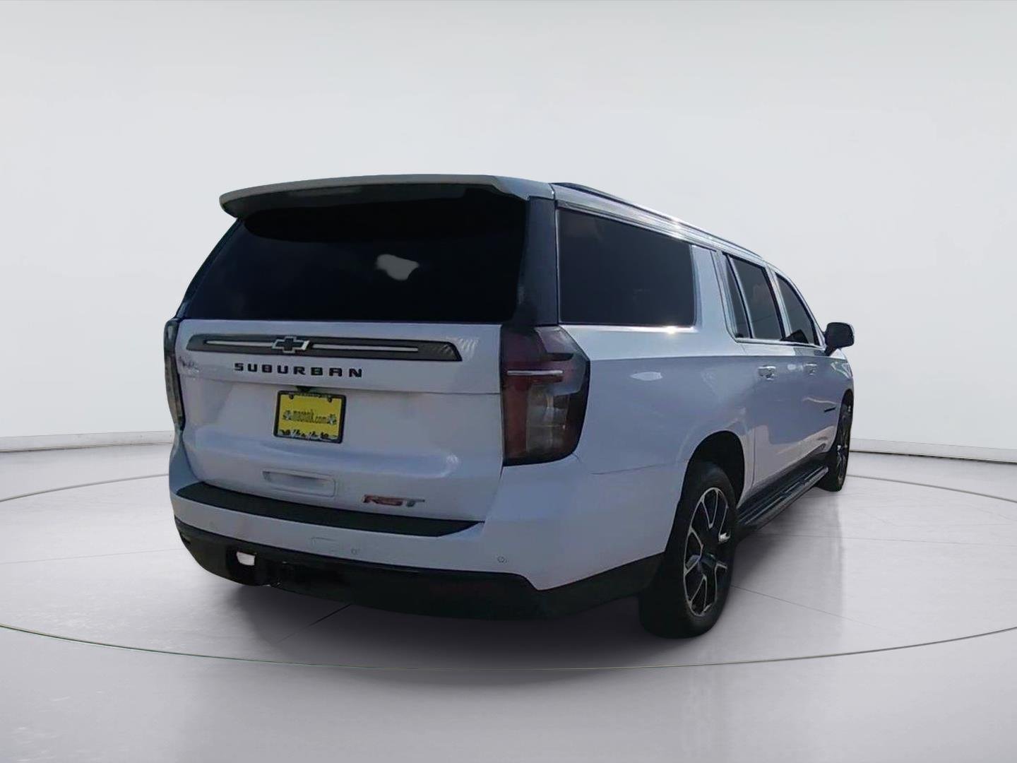 2024 Chevrolet Suburban RST - 7
