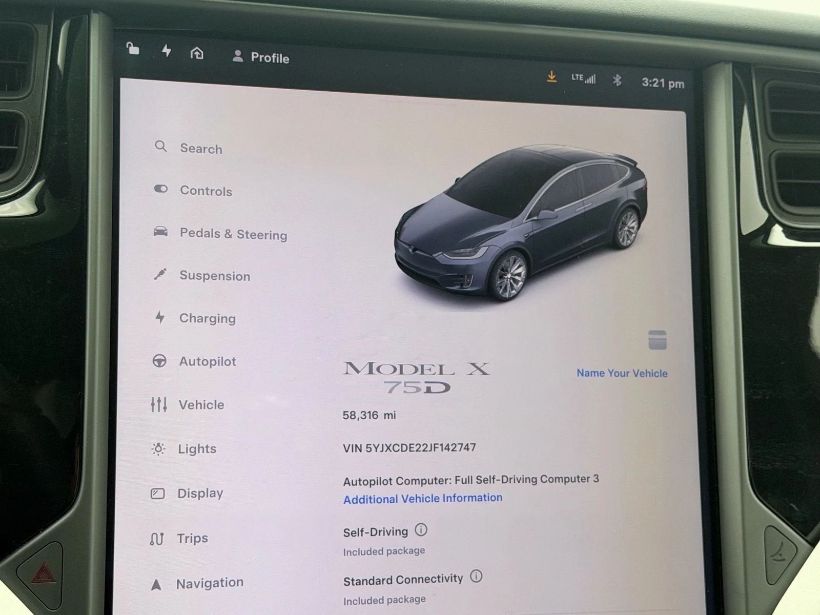 Used 2018 Gray Tesla  image 29