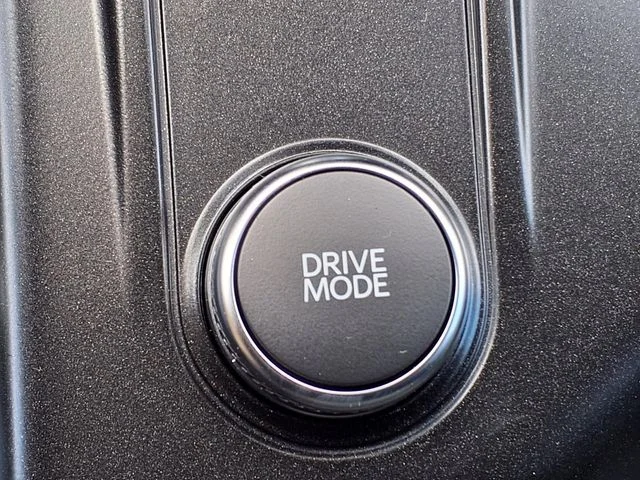 New 2026 Space White Metallic Ford Active image 20