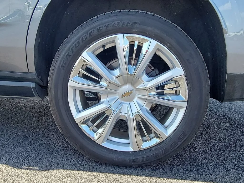 Certified Used 2021 SATIN STEEL METALLIC Chevrolet High Country image 34