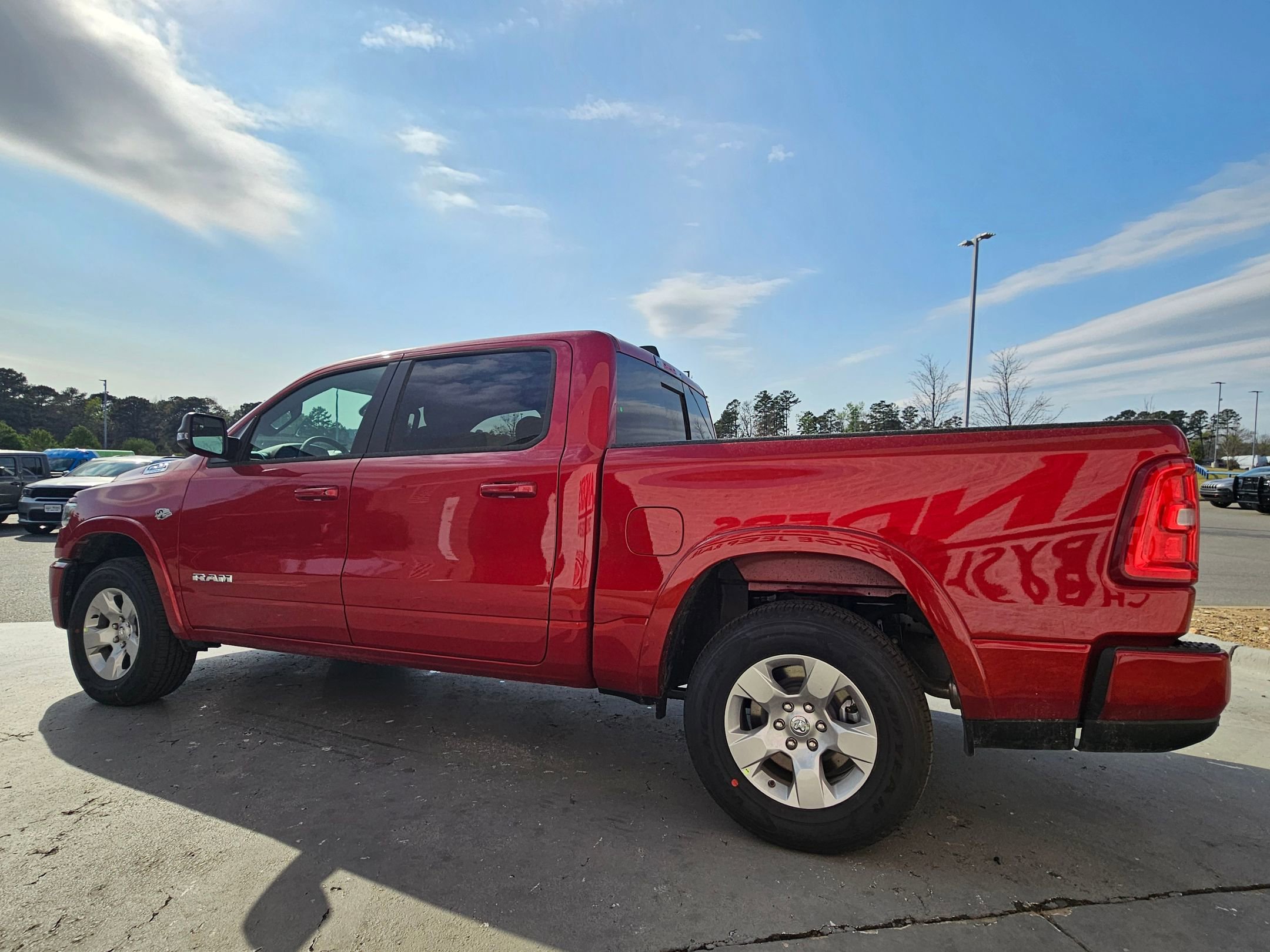 New 2026 Molten Red Pearl-Coat Exterior Paint RAM Big Horn image 5