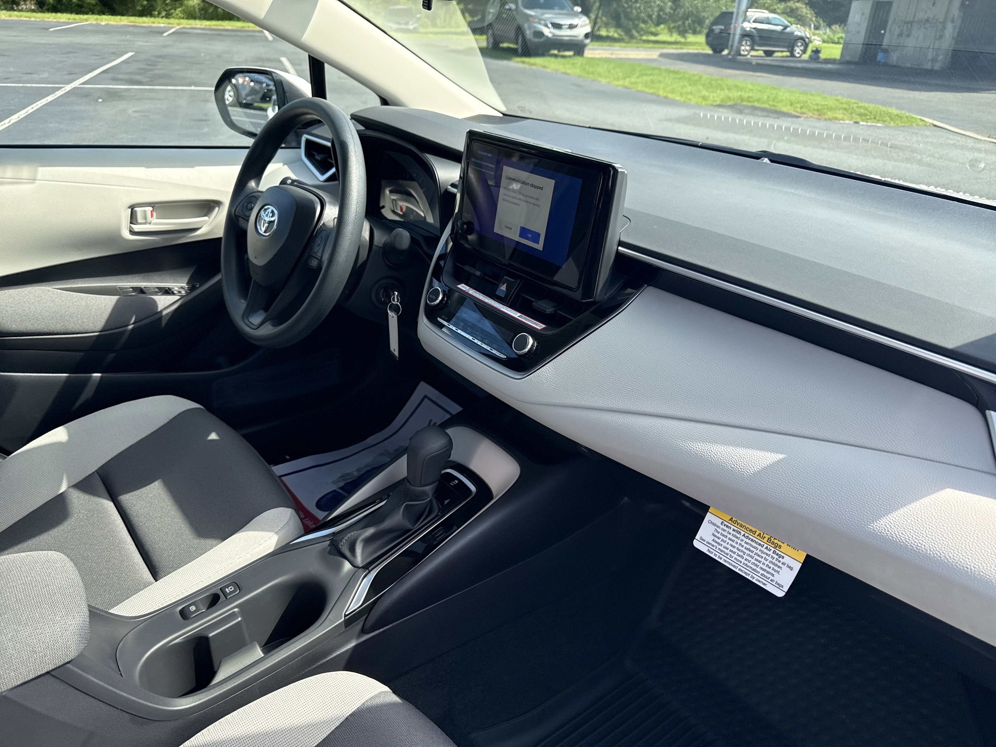Used 2025  Toyota  image 35