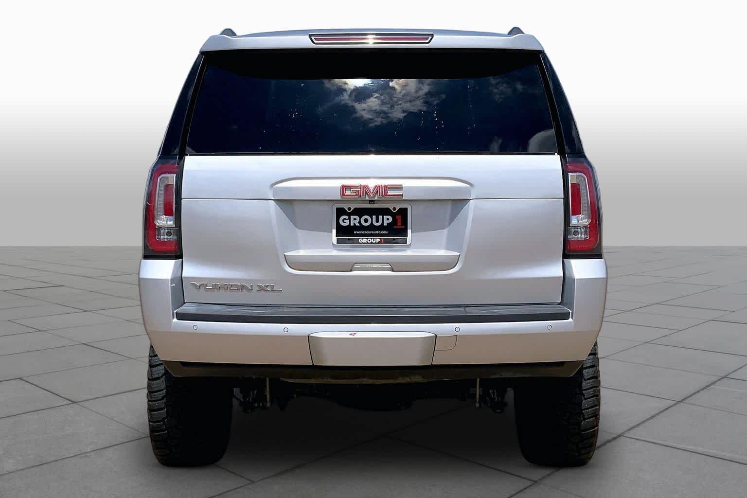 Used 2019 Quicksilver Metallic GMC SLT image 5