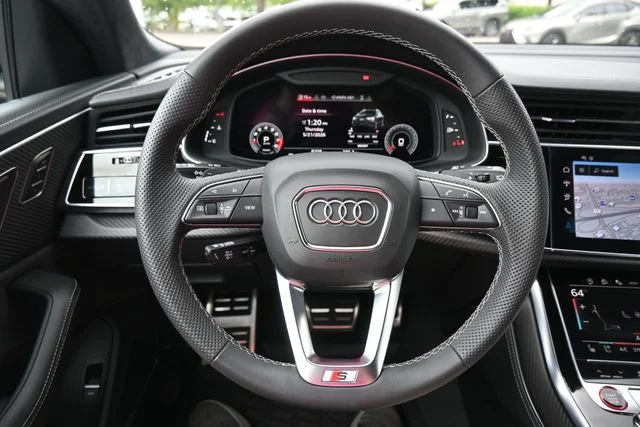 Used 2024  Audi 4.0T Prestige image 26