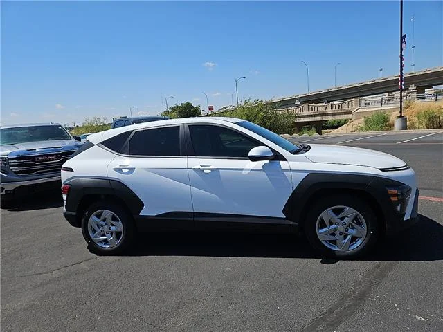 New 2027 Atlas White Hyundai SE image 5