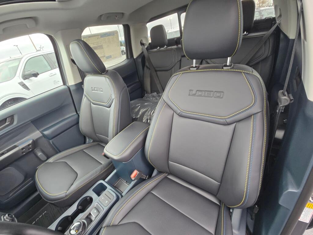 New 2026 Carbonized Gray Metallic Ford Maverick Lobo™ image 18