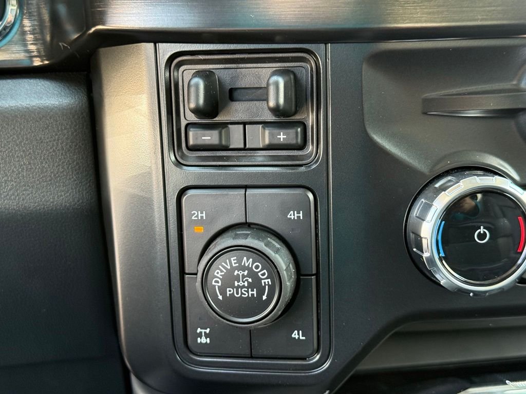 New 2026 Marsh Gray Ford F-250® Lariat® image 13