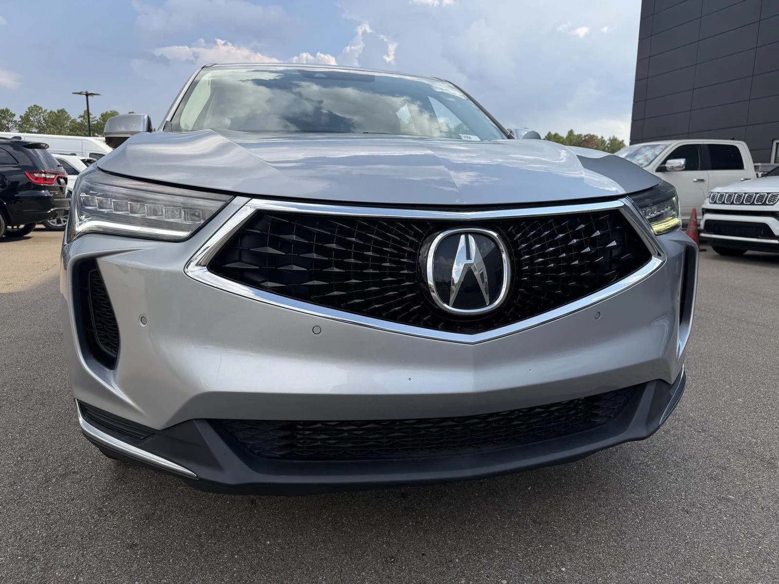 Used 2023 Lunar Silver Metallic Acura w/Tech image 23