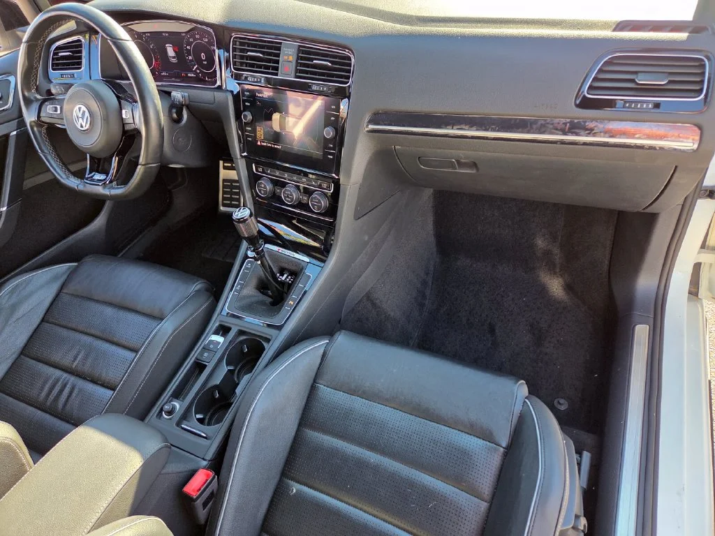 Used 2019  Volkswagen DCC & Navigation 4Motion image 20