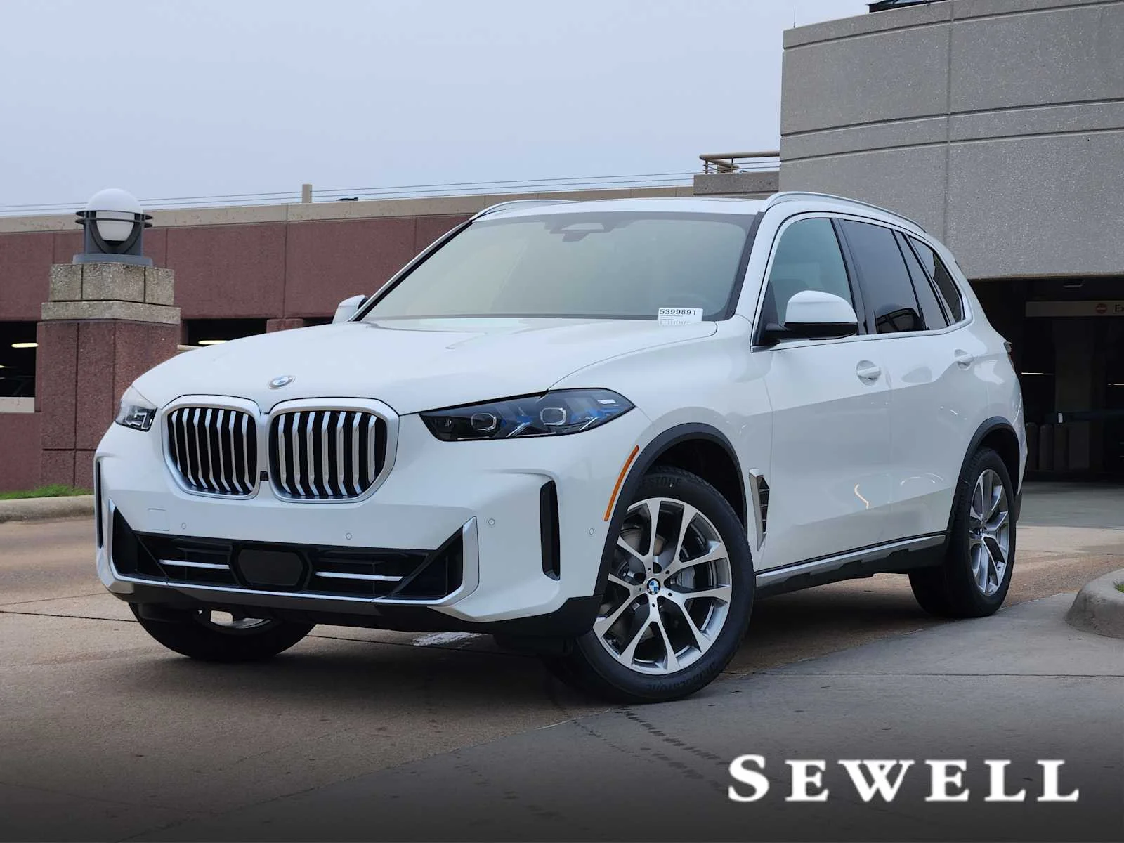 2026 BMW X5 sDrive40i's photo