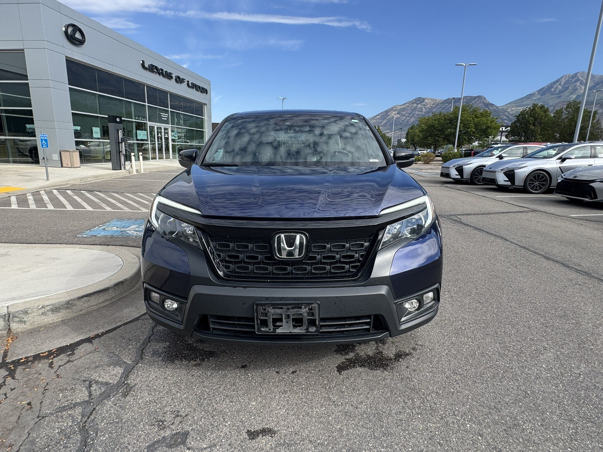 Used 2021 Obsidian Blue Pearl Honda EX-L image 8