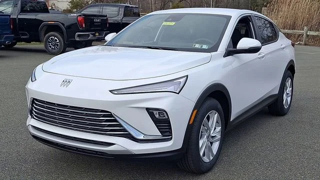 New 2026 Summit White Buick Preferred image 5