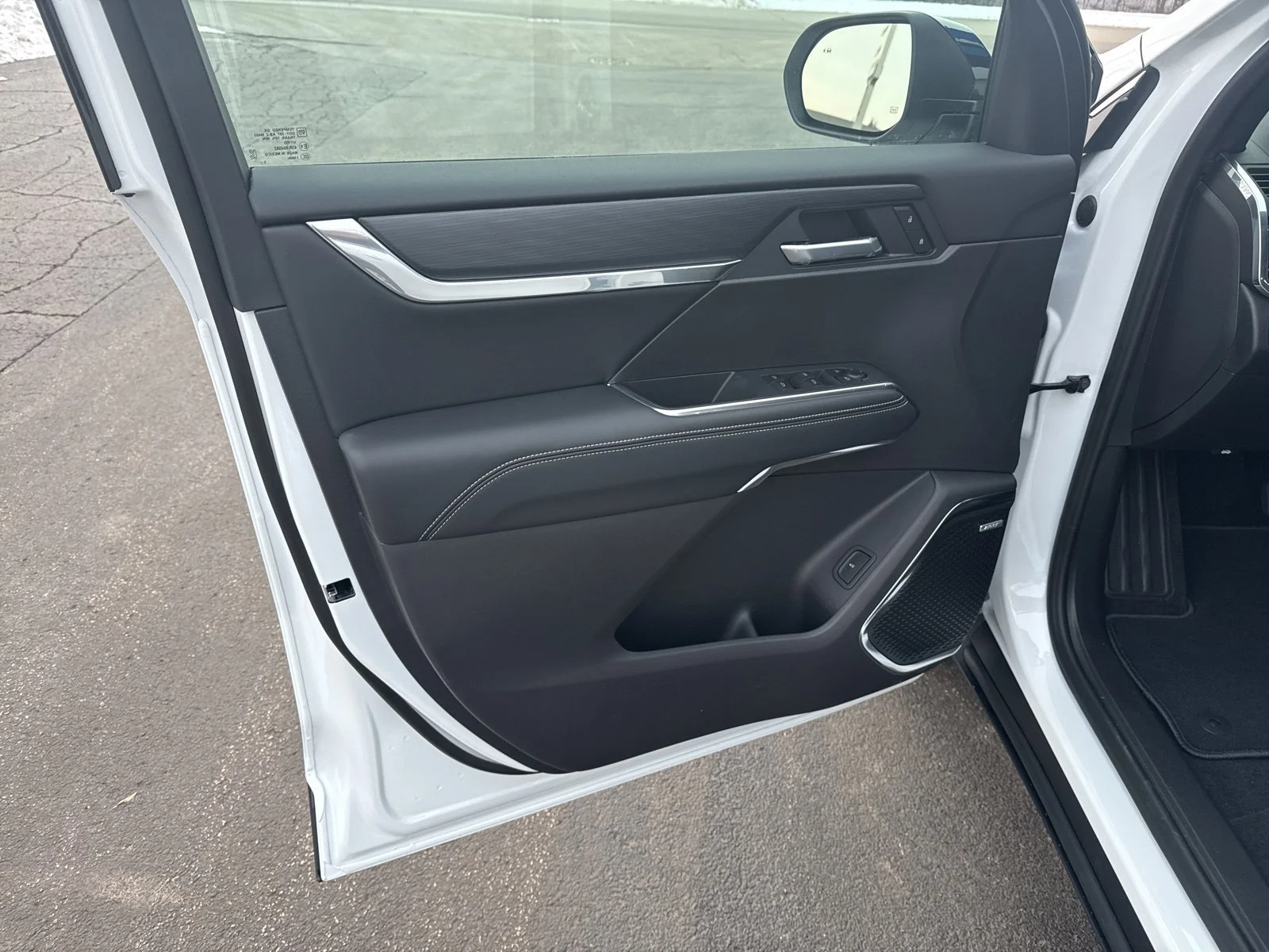 2026 GMC Acadia Elevation - Photo 13