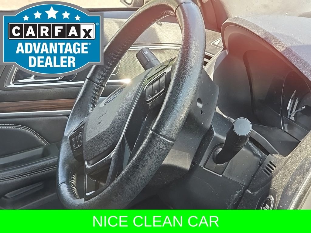 Used 2018 Gray Ford Limited image 18