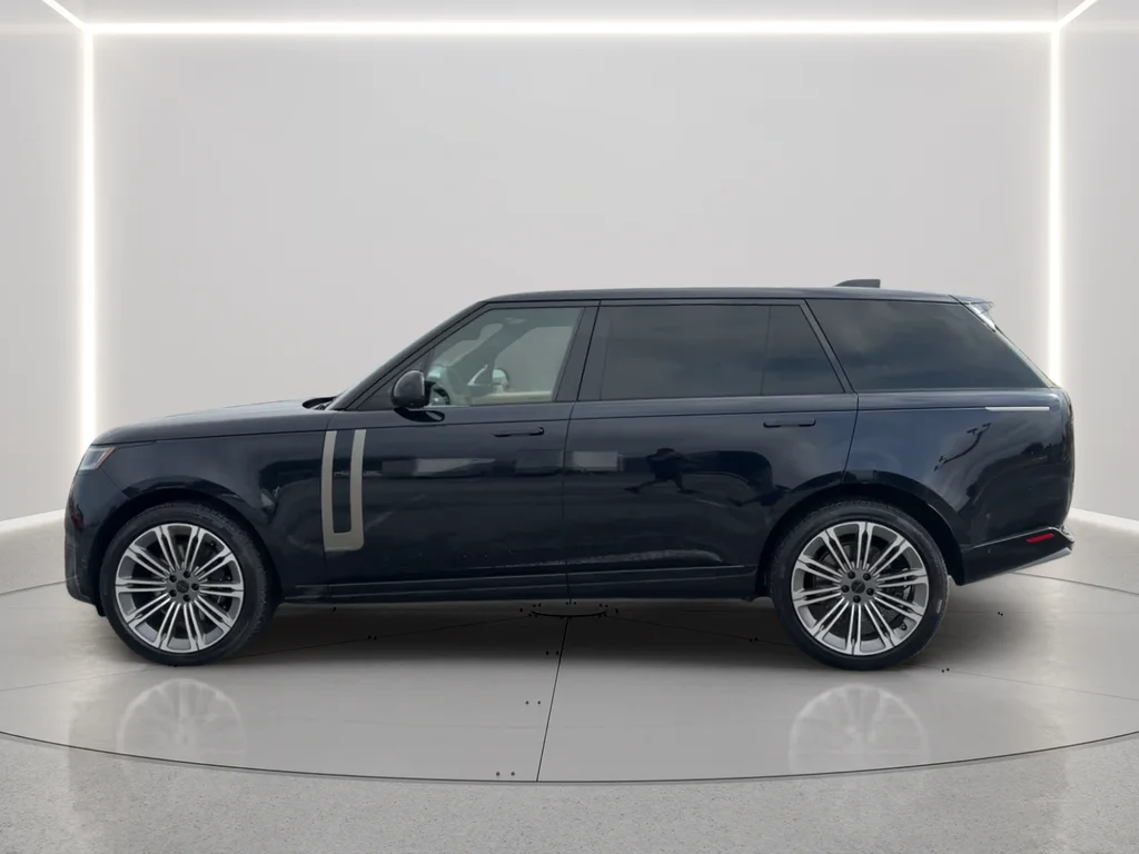Used 2026 Blue Land Rover Autobiography image 8