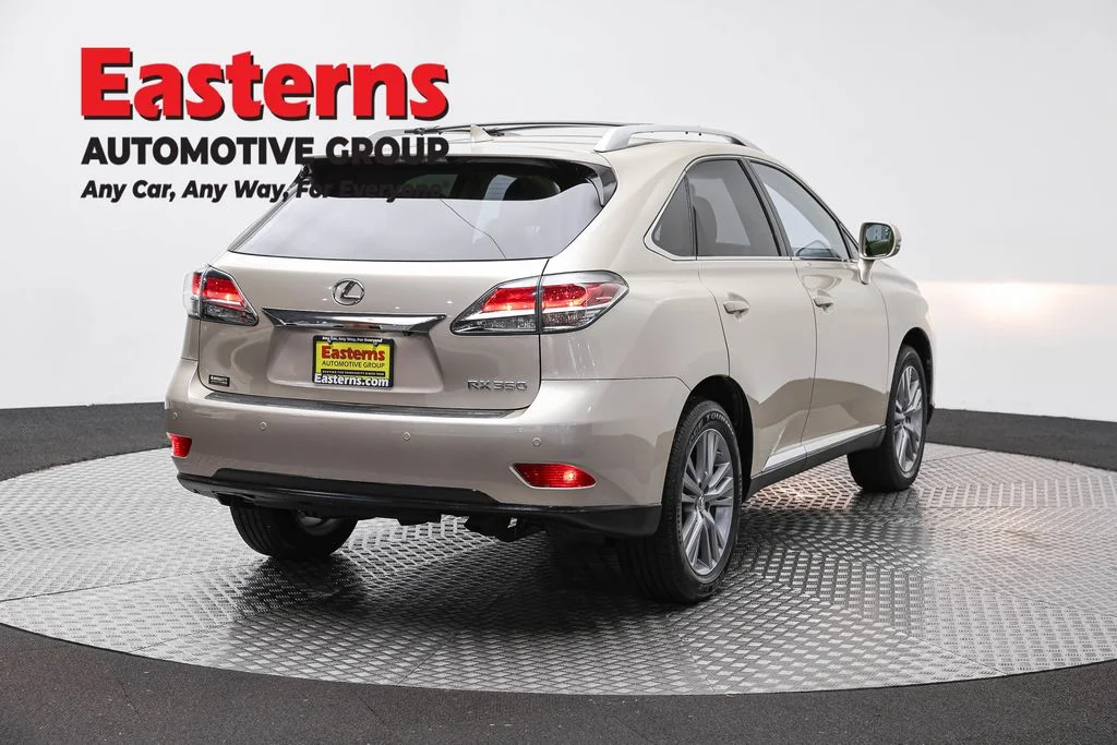 Used 2015 Beige Lexus 350 image 5