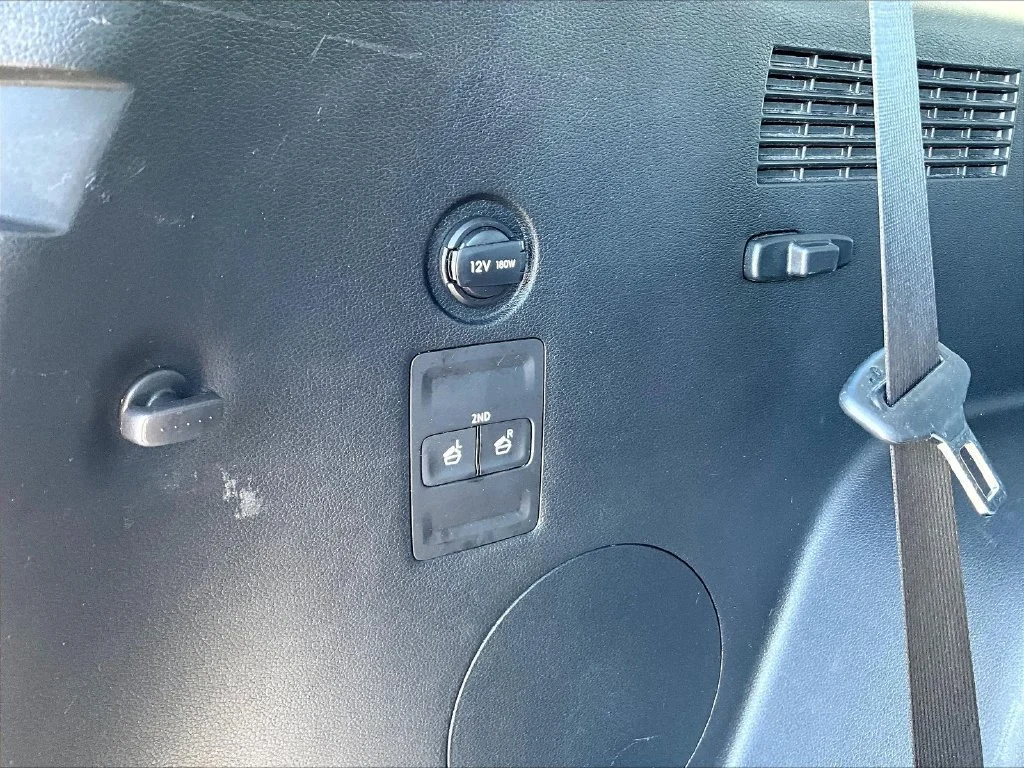 Used 2022 Black Hyundai SEL image 38