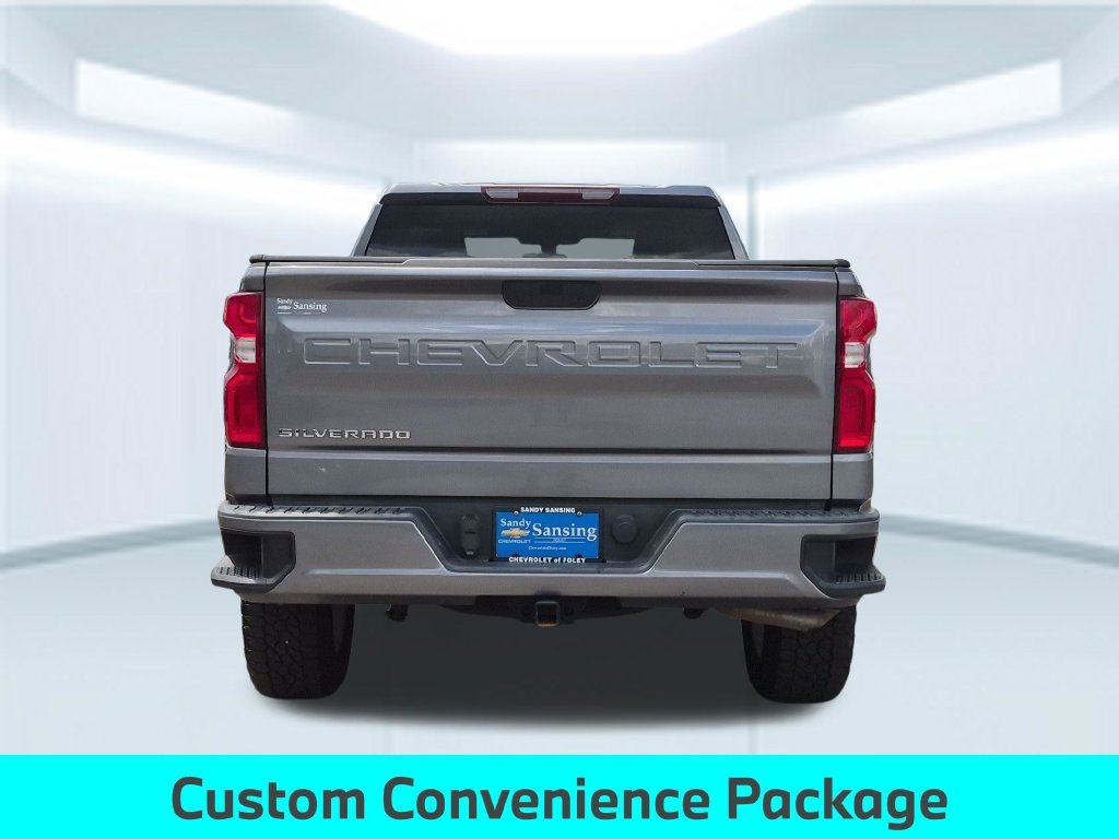 Used 2022 Gray Chevrolet Custom image 5