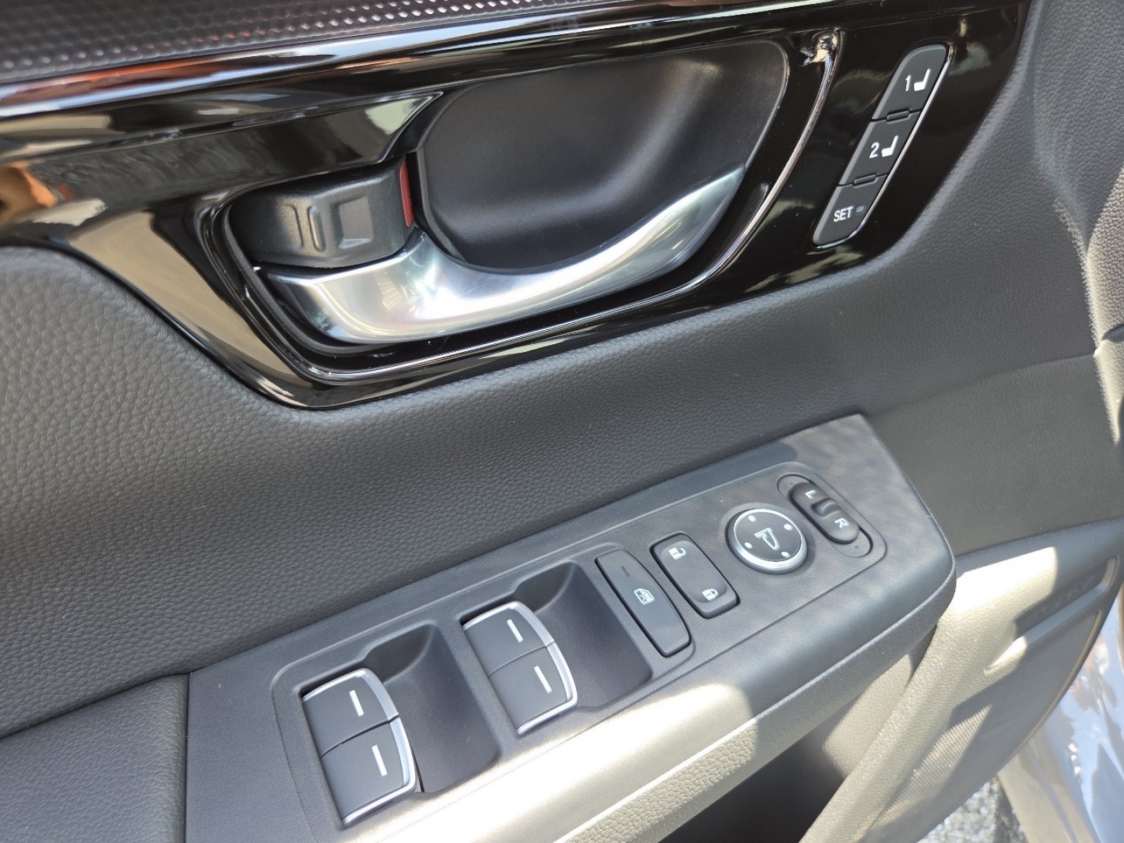 New 2026 Urban Gray Pearl Honda Sport Touring image 32