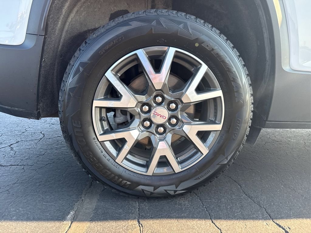 Used 2021 Summit White GMC SLE image 33