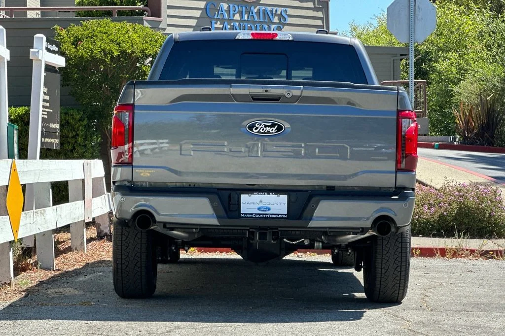New 2026 Gray Metallic Ford XLT image 5
