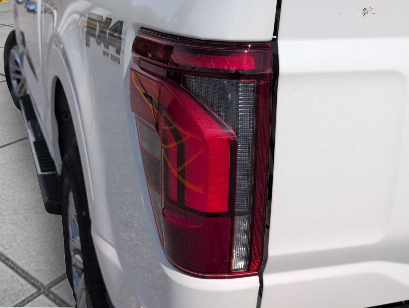2025 Ford F-150 Lariat - Photo 16