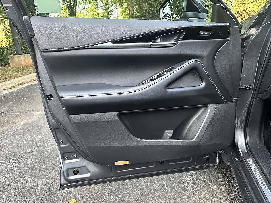 Used 2024 Graphite Shadow INFINITI PURE image 9
