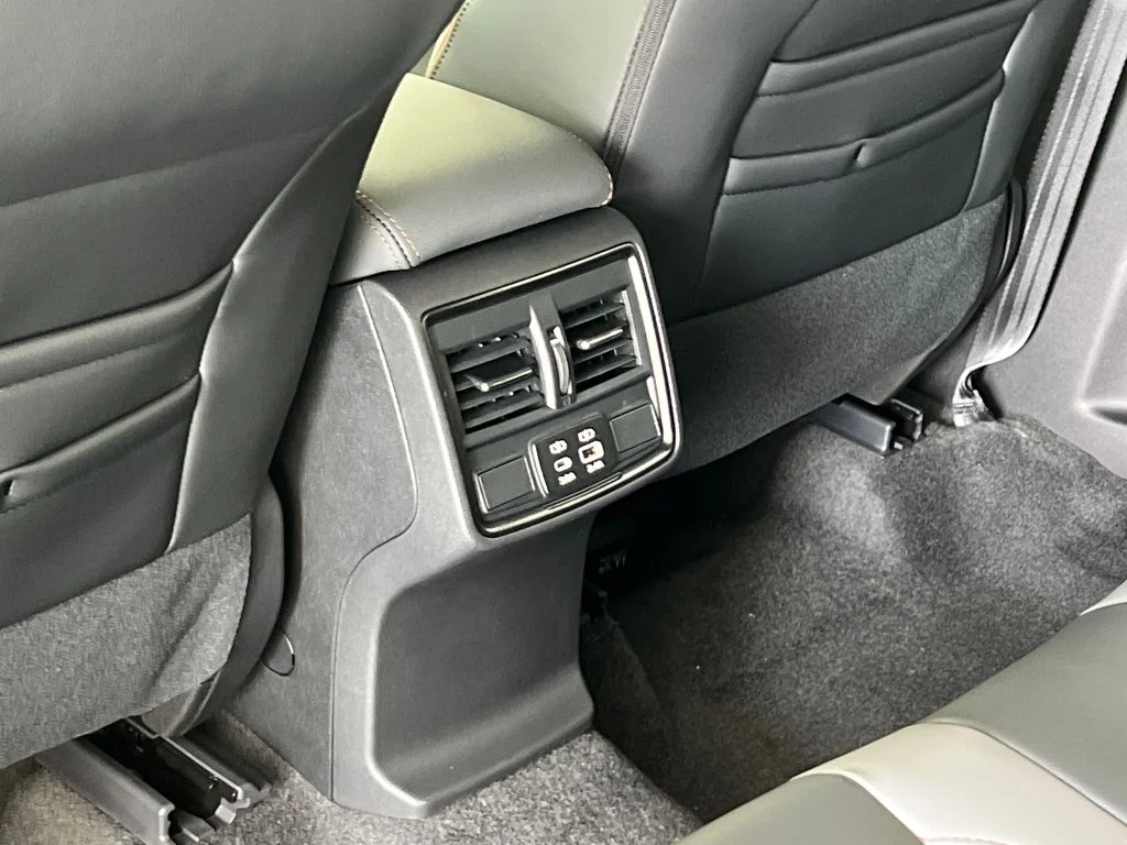 New 2026 CRYSTAL BLACK SILICA Subaru Sport Onyx Edition image 37