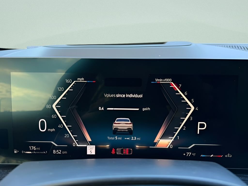 New 2027 White BMW xDrive40i image 16