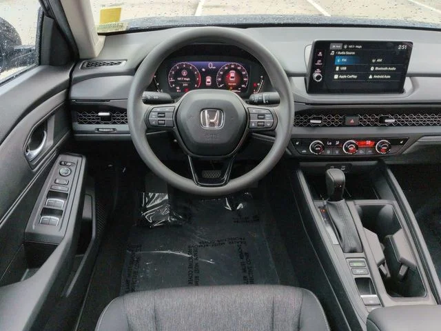 Certified Used 2026 Blue Metallic Honda SE image 15